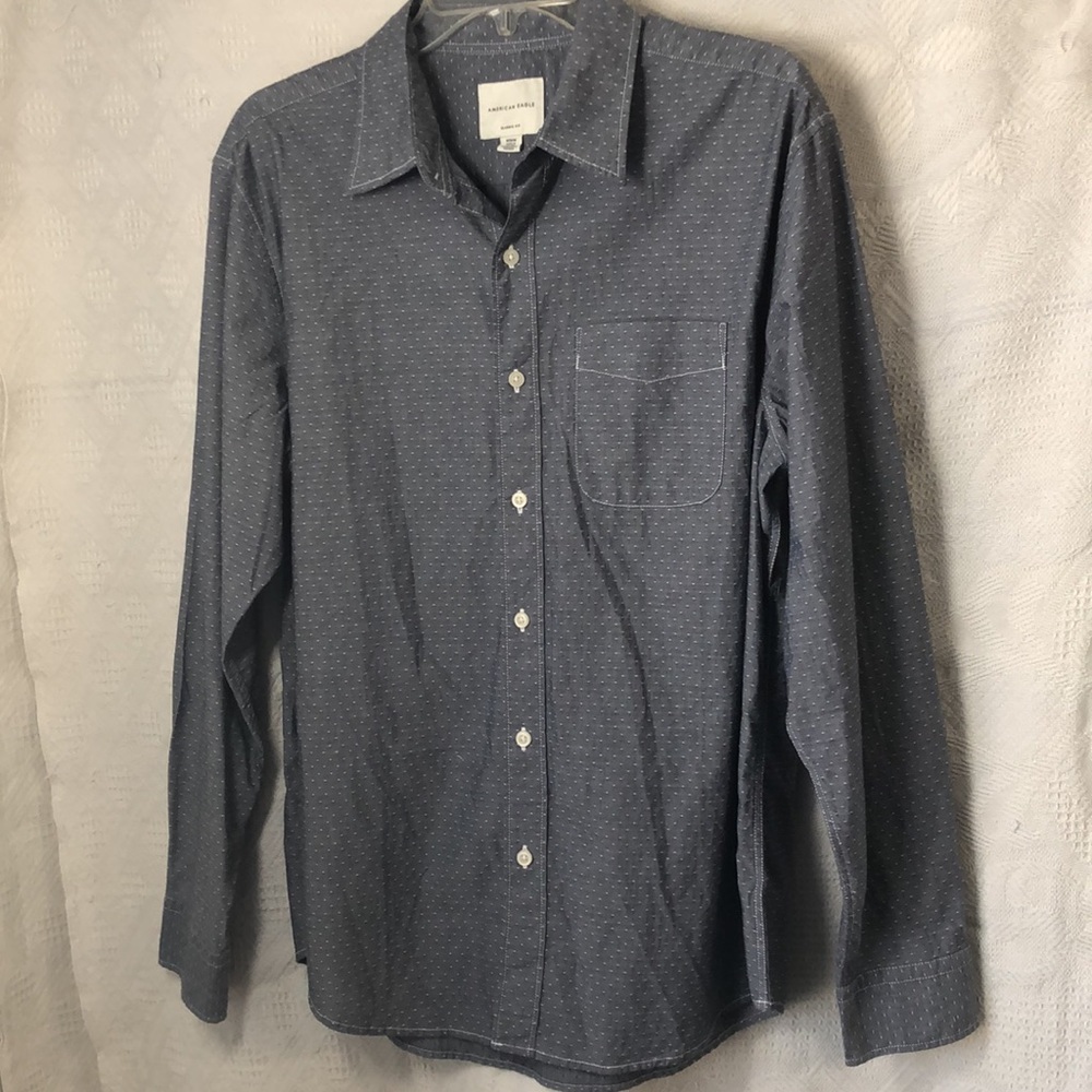 American Eagle mens button down shirt